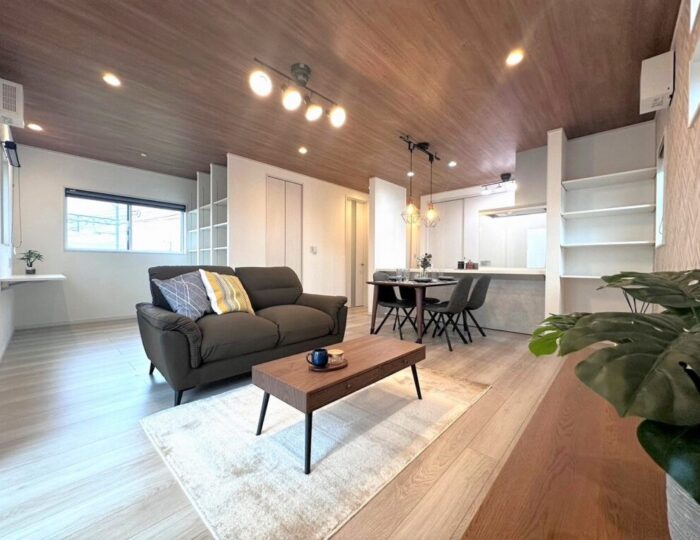 🏡　阪南市尾崎町　家具入ってます♪