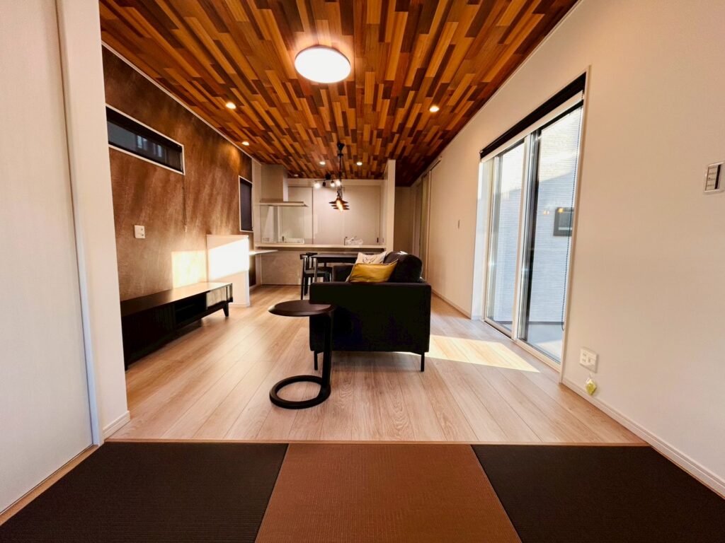 🏡忠岡町忠岡南モデルハウス　家具入りました♪