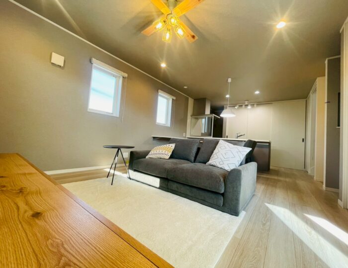 🏡岸和田市西之内町モデルハウス　家具入りました♪